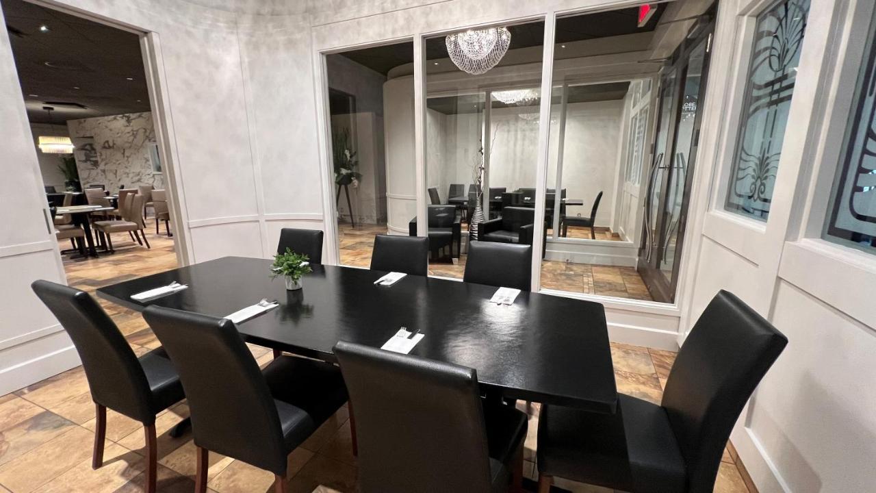 Hotel & Suites Le Dauphin Drummondville Exterior photo
