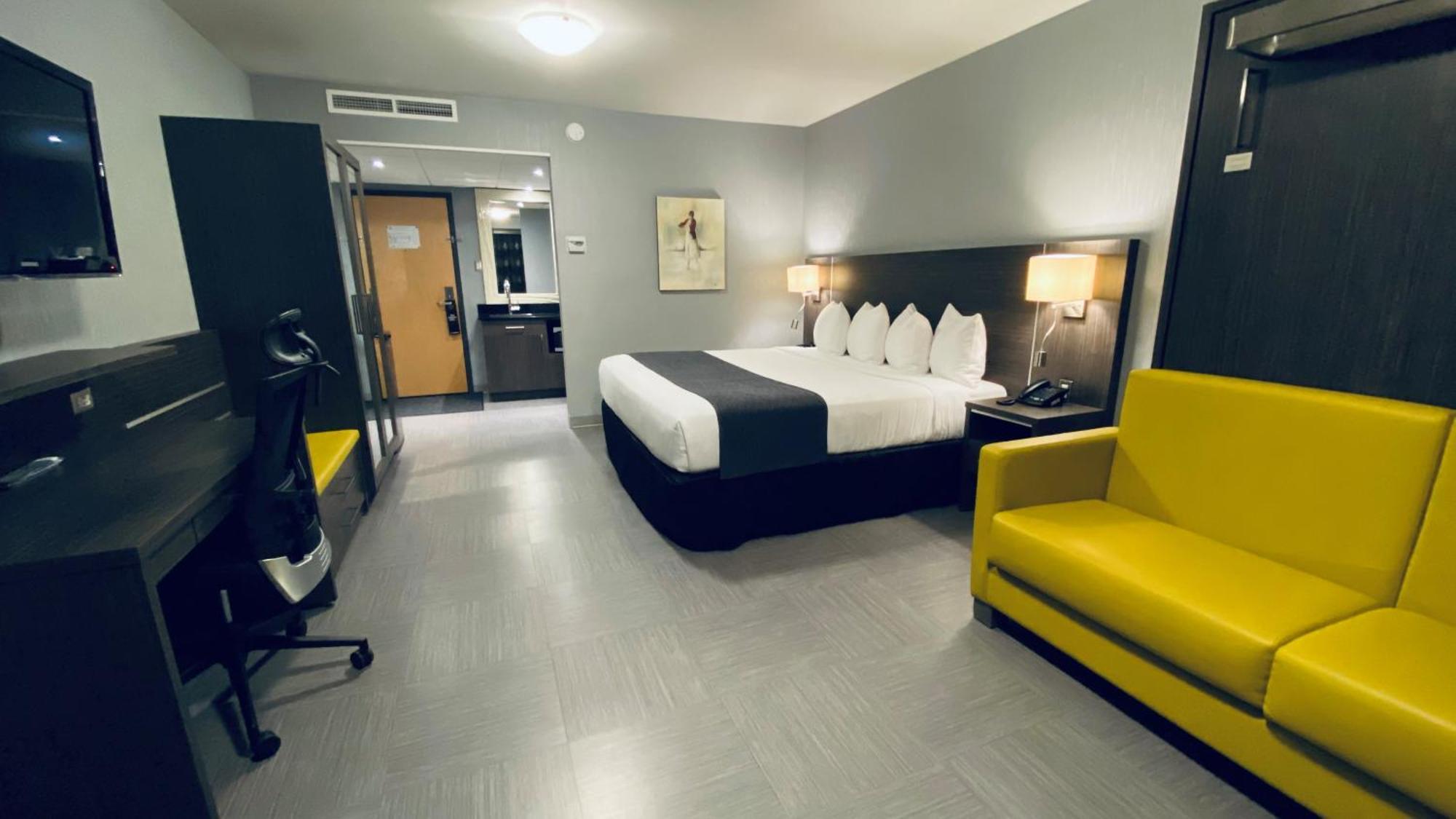 Hotel & Suites Le Dauphin Drummondville Exterior photo